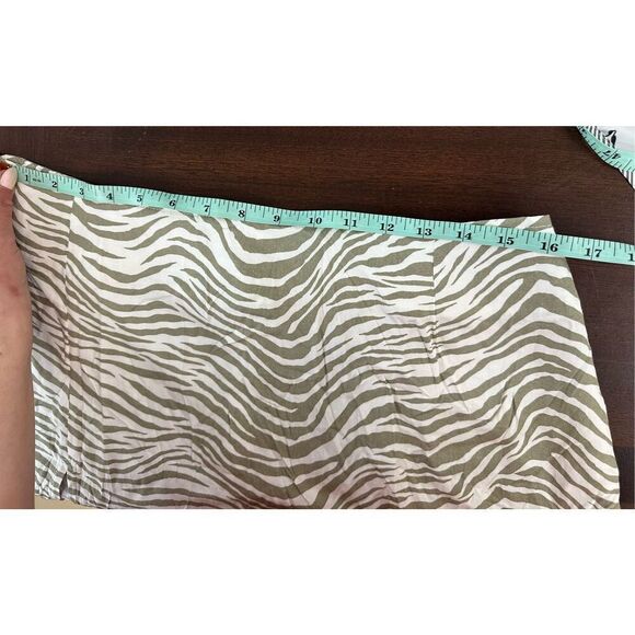 NWT Motel - Urban Outfitters- Mini Skirt 'Shenka' in Camel - Picture 9 of 11